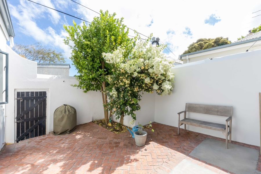 2 Bedroom Property for Sale in Rondebosch Western Cape